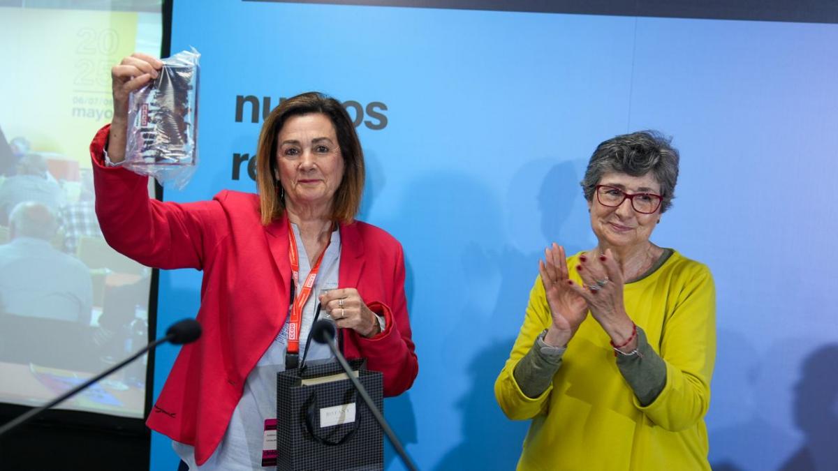 Homenaje a los 6 secretarios generales (y a la primera secretaria general de una Federacin de Pensionistas), que no renuevan en su cargo